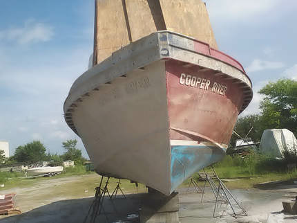 Blasting, sandblasting, boat, Alabama, Mississippi, dustless, media, wet, water, abrasive, paint, rust